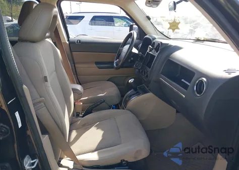 2009 Jeep Patriot Sport z USA, uszkodzony, nr VIN 1J4FF28B89D186896